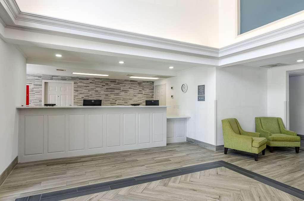 Comfort Inn Мартинсвилл Интерьер фото